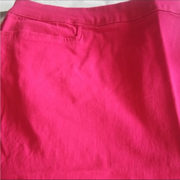 Catherine’s Essential Flat Front Deep Pink Stretch Twill Capris 3X -NWT - Picture 5 of 6